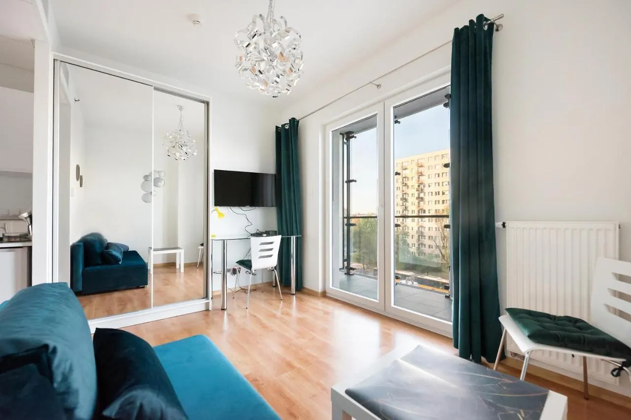 New Varsovia Comfort 310 0*, Warszawa Polska